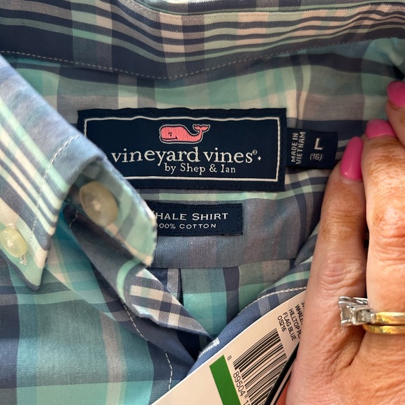 Vineyard Vines Boys Large plaid Whale Shirt NWT - Picture 3 of 3